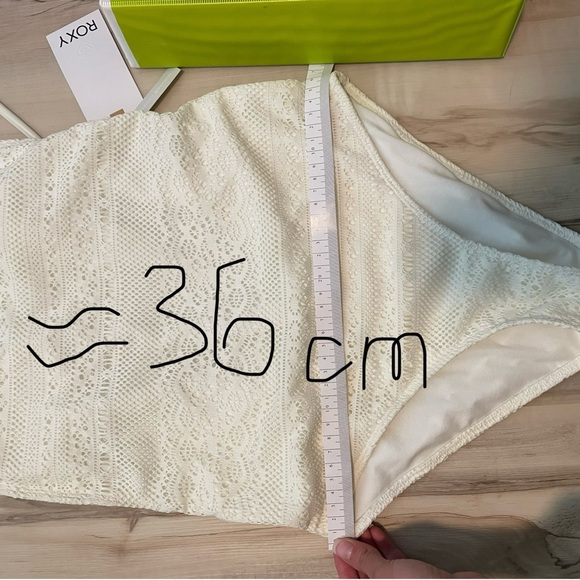 New Roxy Lace Swimsuit - Picture 8 of 9